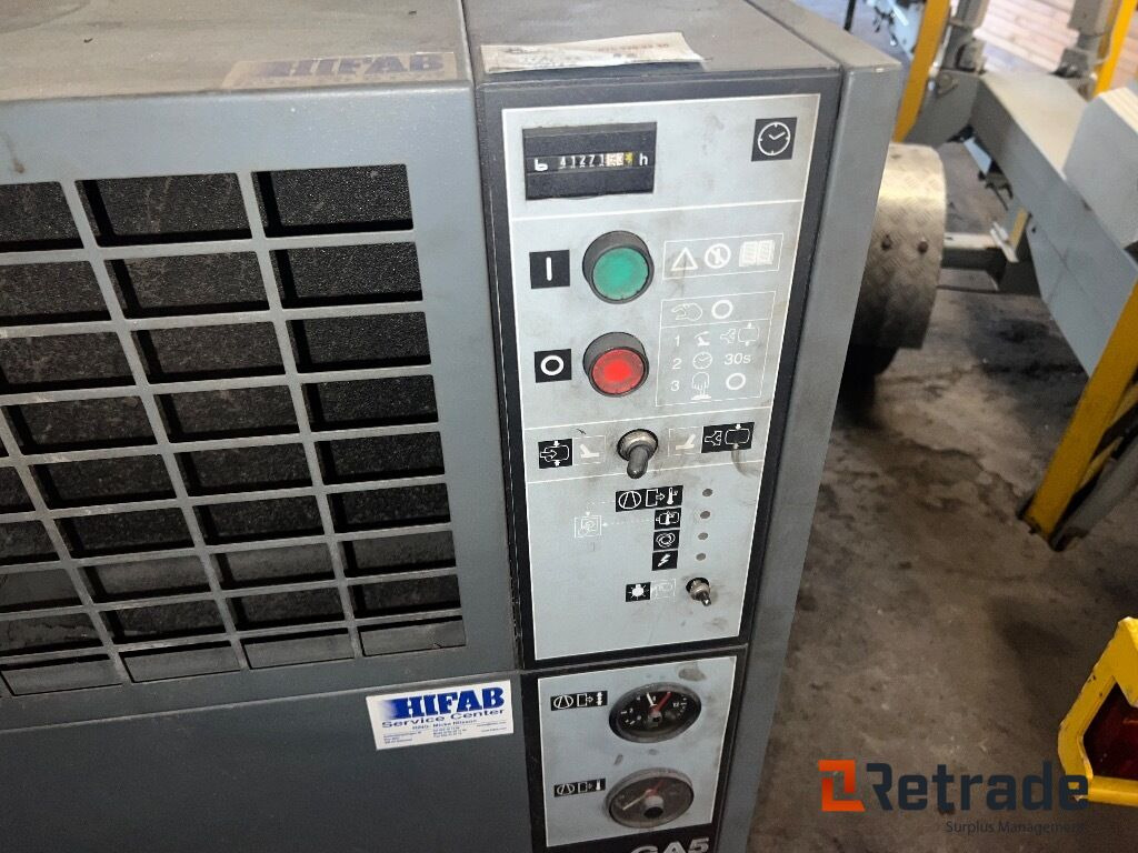 SkruvKompressor Atlas Copco GA5 & Gävle galvan lufttank 500liter - Строительная техника: фото 4 SkruvKompressor Atlas Copco GA5 & Gävle galvan lufttank 500liter - Строительная техника: фото 4