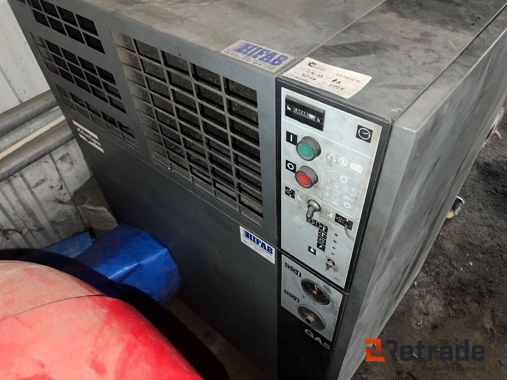 SkruvKompressor Atlas Copco GA5 & Gävle galvan lufttank 500liter - Строительная техника: фото 3 SkruvKompressor Atlas Copco GA5 & Gävle galvan lufttank 500liter - Строительная техника: фото 3