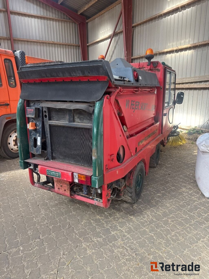 Sweeping equipment Schmidt Sk153 - Подметально-уборочная машина: фото 3 Sweeping equipment Schmidt Sk153 - Подметально-уборочная машина: фото 3