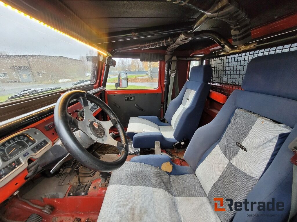 Veteranbil TOYOTA LAND-CRUISER BJ 45 PICKUP -1981 Svensksåld - Тентованный фургон: фото 5 Veteranbil TOYOTA LAND-CRUISER BJ 45 PICKUP -1981 Svensksåld - Тентованный фургон: фото 5