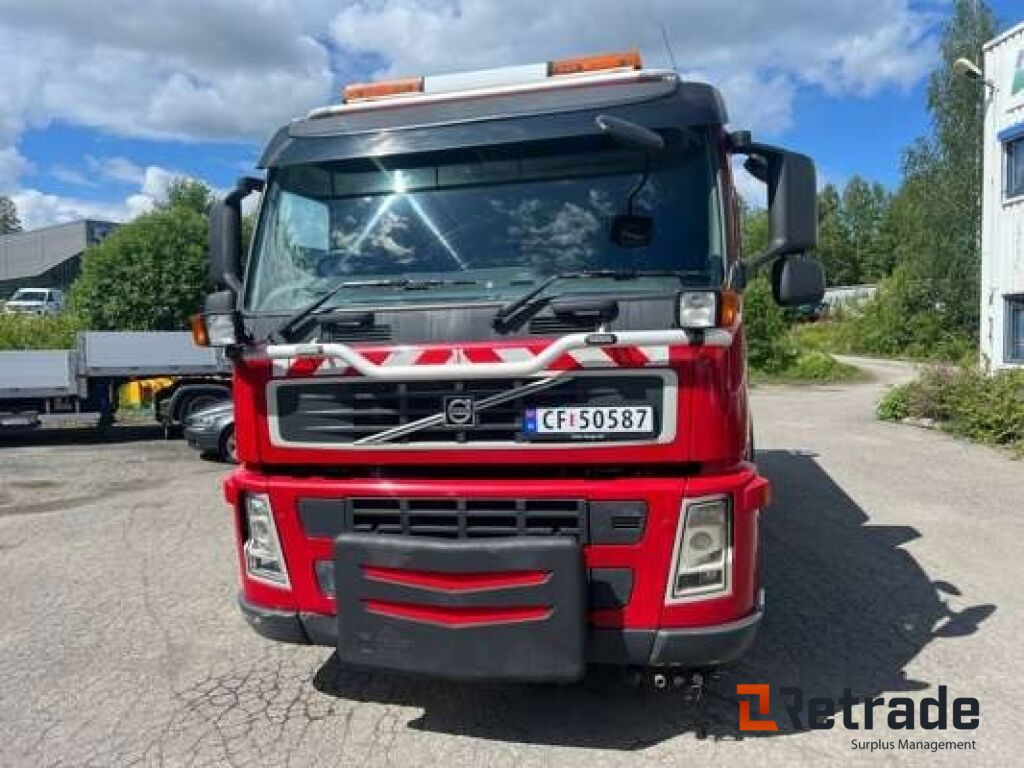 Volvo FE 300 Feiebil / Kombibil med Tipp og Brøyteoppsett - Подметально-уборочная машина: фото 3 Volvo FE 300 Feiebil / Kombibil med Tipp og Brøyteoppsett - Подметально-уборочная машина: фото 3