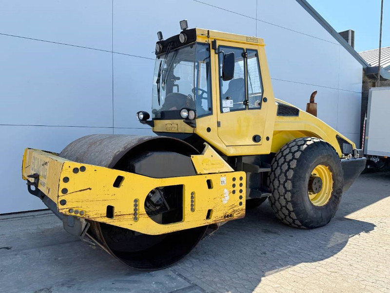 Bomag BW213DH-4 - EVIB/BVC / German Machine / Airco - Каток: фото 2 Bomag BW213DH-4 - EVIB/BVC / German Machine / Airco - Каток: фото 2