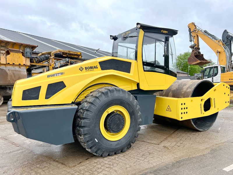 Новый Каток Bomag BW226-5CL - New / Unused: фото 5