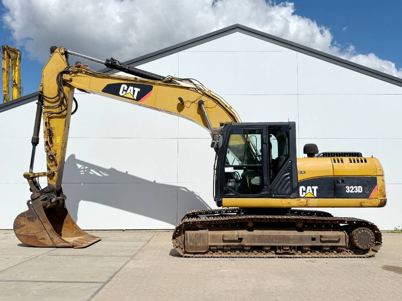Cat 323DL - German Machine / Quick Coupler - Гусеничный экскаватор: фото 1 Cat 323DL - German Machine / Quick Coupler - Гусеничный экскаватор: фото 1