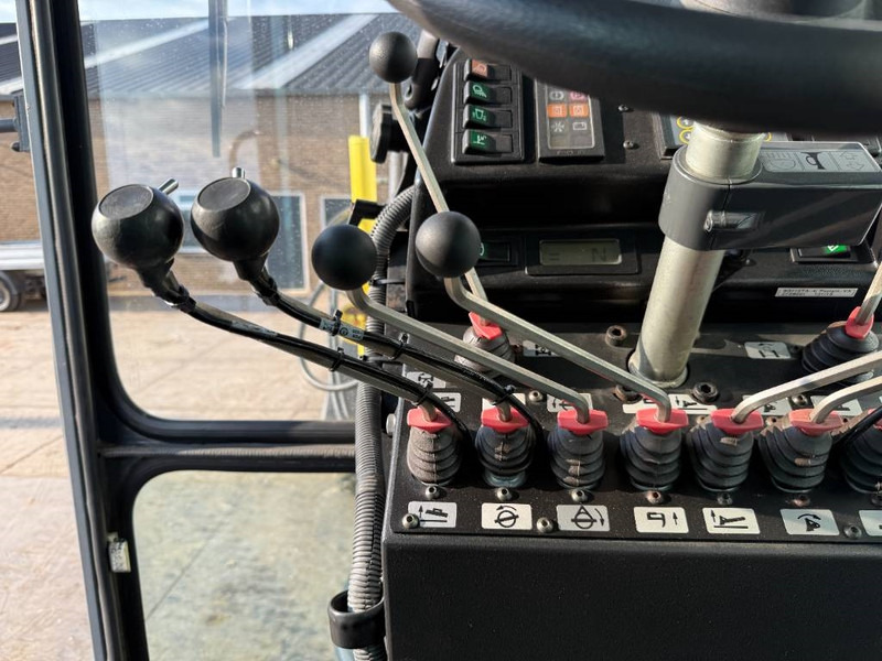 Грейдер HBM BG110T-5 -  Front Blade + Ripper / TRIMBLE AS400: фото 8