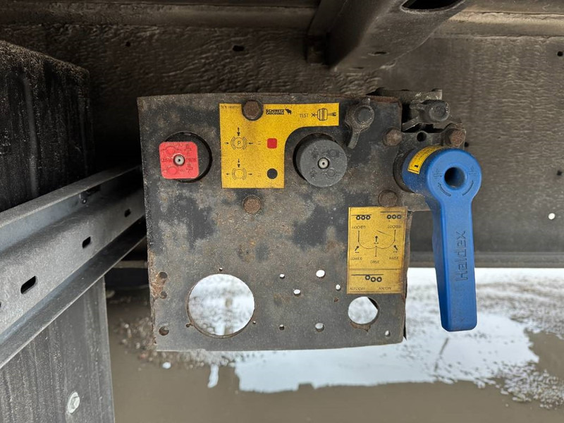 Тентованный полуприцеп Schmitz Cargobull SCB*S3T Drankentrailer / 3 Axles / Speed Curtain: фото 17