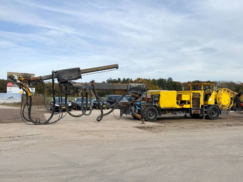 Epiroc ME5 concrete sprayer - Строительная техника: фото 1 Epiroc ME5 concrete sprayer - Строительная техника: фото 1