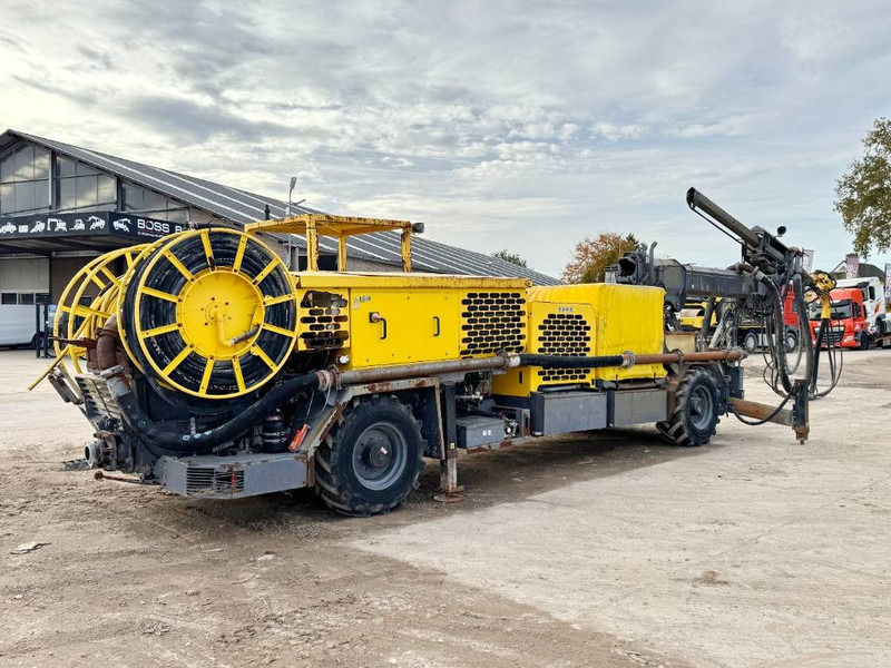 Epiroc ME5 concrete sprayer - Строительная техника: фото 4 Epiroc ME5 concrete sprayer - Строительная техника: фото 4