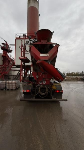 Renault Kerax - Автобетоносмеситель: фото 4 Renault Kerax - Автобетоносмеситель: фото 4