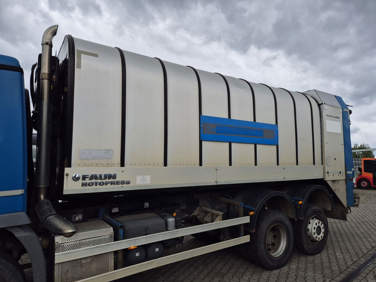 Faun Rotopress 522 / 2014 / Zöller 00301 - Сменный кузов для мусоровоза: фото 1 Faun Rotopress 522 / 2014 / Zöller 00301 - Сменный кузов для мусоровоза: фото 1