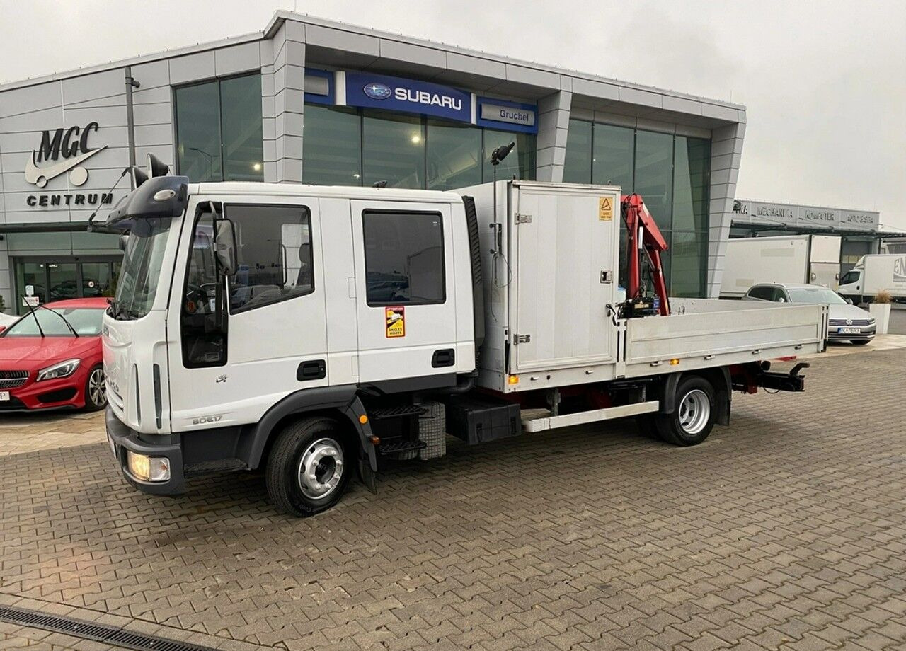 Iveco Eurocargo ML80E17 - Грузовик бортовой/ Платформа, Автоманипулятор: фото 1 Iveco Eurocargo ML80E17 - Грузовик бортовой/ Платформа, Автоманипулятор: фото 1