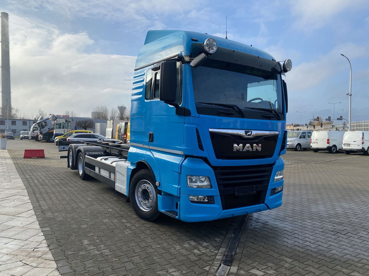 MAN TGX 26.500 NEW Service AT MAN / Frame - Грузовик-шасси: фото 4 MAN TGX 26.500 NEW Service AT MAN / Frame - Грузовик-шасси: фото 4