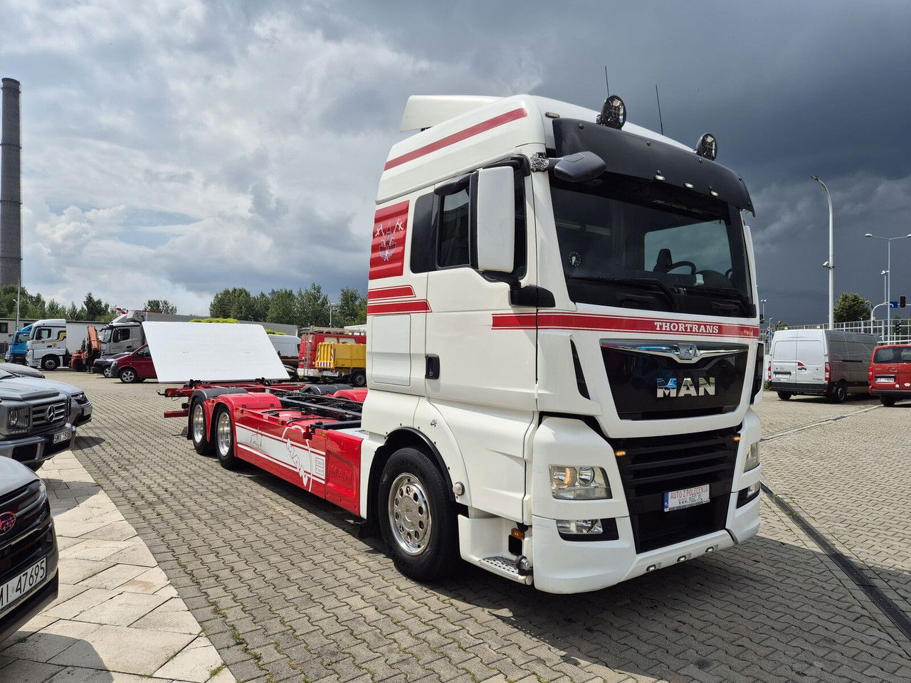 MAN TGX 28 28.420 , 6x2-2 LL / Trailer HFR KM 20 / 1 Owner / E6 /Techni - Грузовик-контейнеровоз/ Сменный кузов: фото 4 MAN TGX 28 28.420 , 6x2-2 LL / Trailer HFR KM 20 / 1 Owner / E6 /Techni - Грузовик-контейнеровоз/ Сменный кузов: фото 4