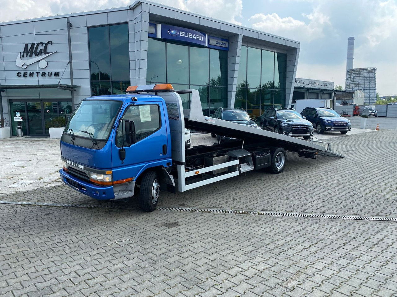 Mitsubishi Canter 3,0 D Mobile Platform / Hydraulic / Cars AND Machinery - Эвакуатор: фото 3 Mitsubishi Canter 3,0 D Mobile Platform / Hydraulic / Cars AND Machinery - Эвакуатор: фото 3