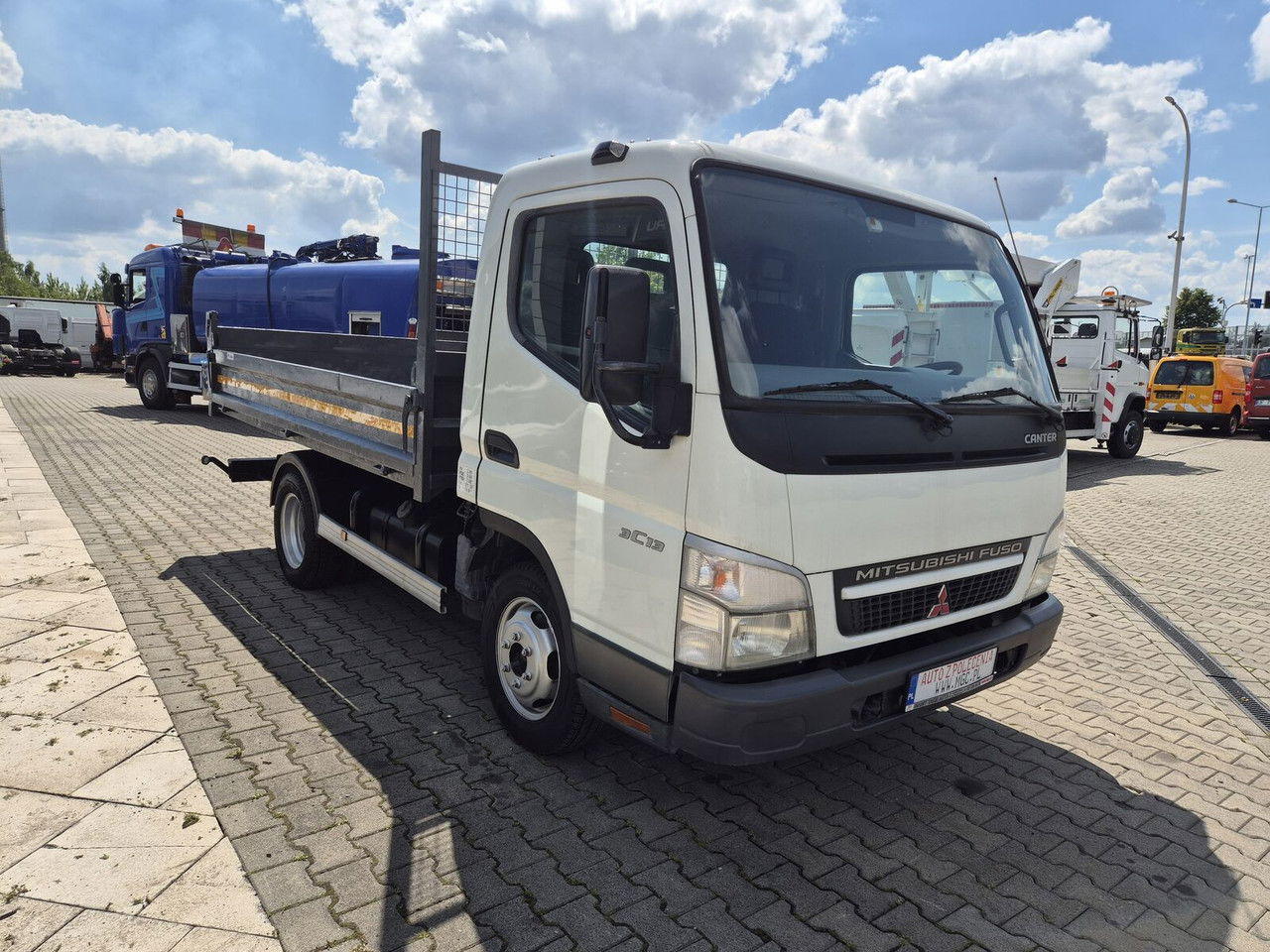 Mitsubishi Canter Fuso 3C13 / Kipper / Only 177TKM / Works Great  в лизинг Mitsubishi Canter Fuso 3C13 / Kipper / Only 177TKM / Works Great: фото 6