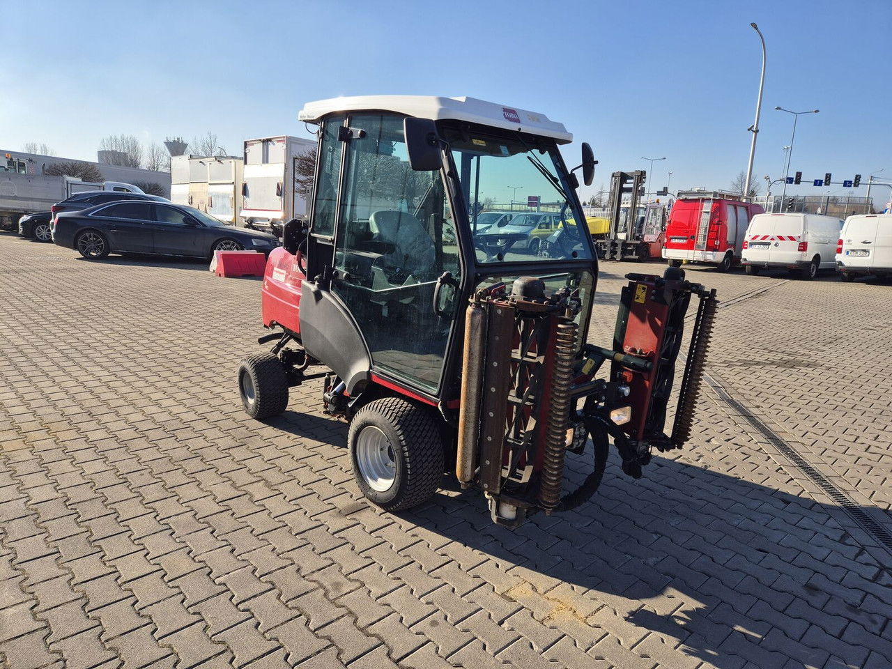 TORO Toro CT2240 / 4WD / Like NEW / Only 1681MTH - Газонокосилка: фото 2 TORO Toro CT2240 / 4WD / Like NEW / Only 1681MTH - Газонокосилка: фото 2