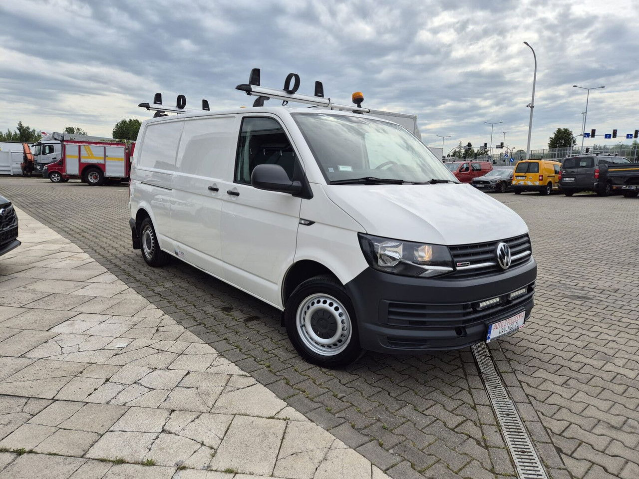 Volkswagen Transporter T6 4Motion / 1 Owner / Webasto / 4X4 / Works Great - Легковой фургон: фото 5 Volkswagen Transporter T6 4Motion / 1 Owner / Webasto / 4X4 / Works Great - Легковой фургон: фото 5