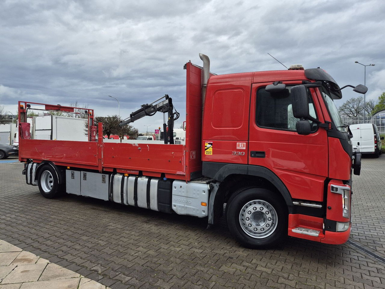 Volvo FM 330 Webasto / HDS Hiab / 1 Owner - Грузовик бортовой/ Платформа, Автоманипулятор: фото 5 Volvo FM 330 Webasto / HDS Hiab / 1 Owner - Грузовик бортовой/ Платформа, Автоманипулятор: фото 5