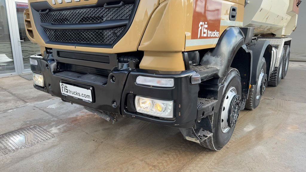 Iveco Trakker AD340T41 8x4 mulda tipper - hydraulic back - Самосвал: фото 2 Iveco Trakker AD340T41 8x4 mulda tipper - hydraulic back - Самосвал: фото 2
