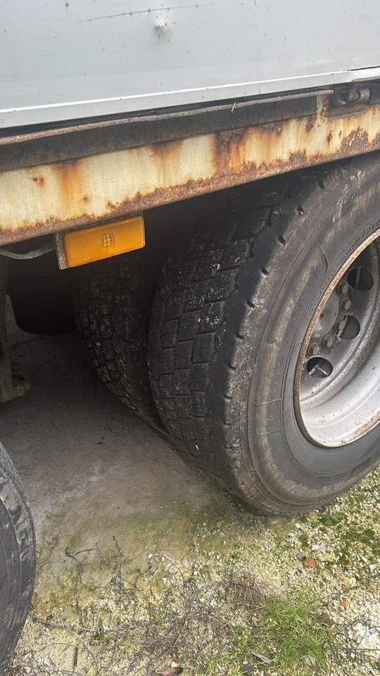 Mercedes-Benz Actros 2536 L 6x2 stake body - lifting axle - Грузовик бортовой/ Платформа: фото 5 Mercedes-Benz Actros 2536 L 6x2 stake body - lifting axle - Грузовик бортовой/ Платформа: фото 5