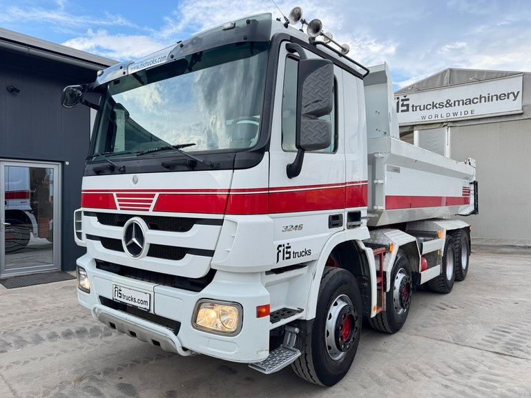 Mercedes-Benz Actros 3246 8X4 mulda tipper - retarder - hydr. back door - Самосвал: фото 1 Mercedes-Benz Actros 3246 8X4 mulda tipper - retarder - hydr. back door - Самосвал: фото 1