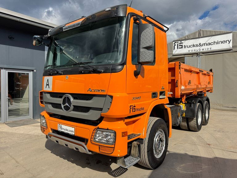 Mercedes-Benz Actros 3346 K 6x4 bordmatic - 3 pedals - Самосвал: фото 1 Mercedes-Benz Actros 3346 K 6x4 bordmatic - 3 pedals - Самосвал: фото 1