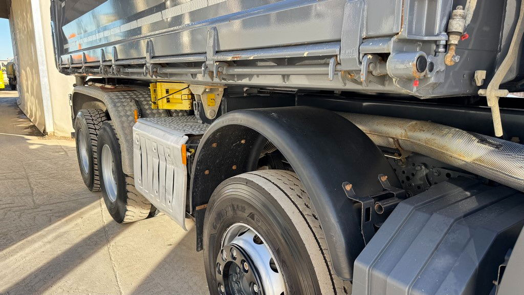 Mercedes-Benz Arocs 4148 8X4 meiller tipper - bordmatic - Самосвал: фото 4 Mercedes-Benz Arocs 4148 8X4 meiller tipper - bordmatic - Самосвал: фото 4