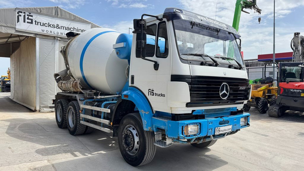Mercedes-Benz SK 2527 6x4 liebherr mixer 7m3 - Автобетоносмеситель: фото 3 Mercedes-Benz SK 2527 6x4 liebherr mixer 7m3 - Автобетоносмеситель: фото 3