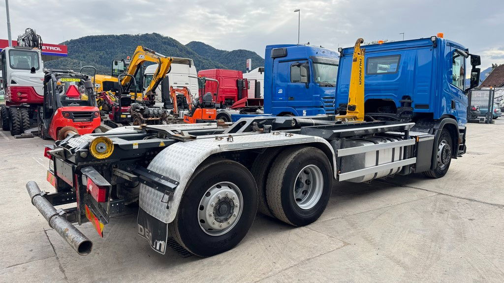 Scania P 360 6x2 palfinger abroll tipper - steering axle - Грузовик-контейнеровоз/ Сменный кузов: фото 5 Scania P 360 6x2 palfinger abroll tipper - steering axle - Грузовик-контейнеровоз/ Сменный кузов: фото 5