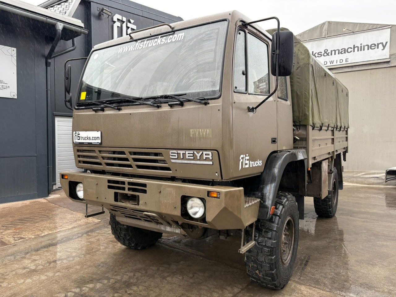 Steyr 12M18 4X4 stake body - 62.000km - Тентованный грузовик: фото 1 Steyr 12M18 4X4 stake body - 62.000km - Тентованный грузовик: фото 1
