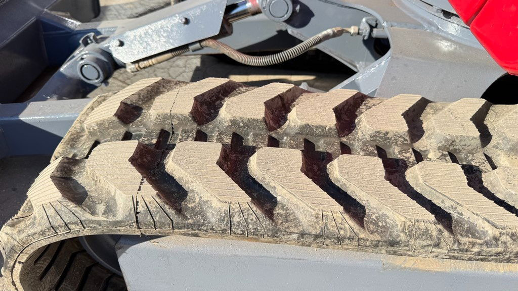 Takeuchi TB230 - 2019 Year - 2435 Hours - 2X Buckets - NEW Tracks - Мини-экскаватор: фото 4 Takeuchi TB230 - 2019 Year - 2435 Hours - 2X Buckets - NEW Tracks - Мини-экскаватор: фото 4