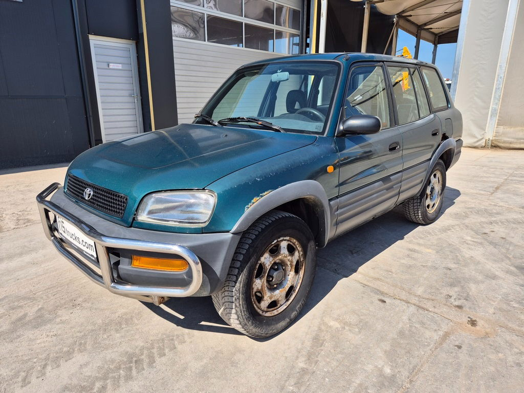 Toyota RAV4 2.0 - Petrol - Automatic - AC - Внедорожник: фото 1 Toyota RAV4 2.0 - Petrol - Automatic - AC - Внедорожник: фото 1