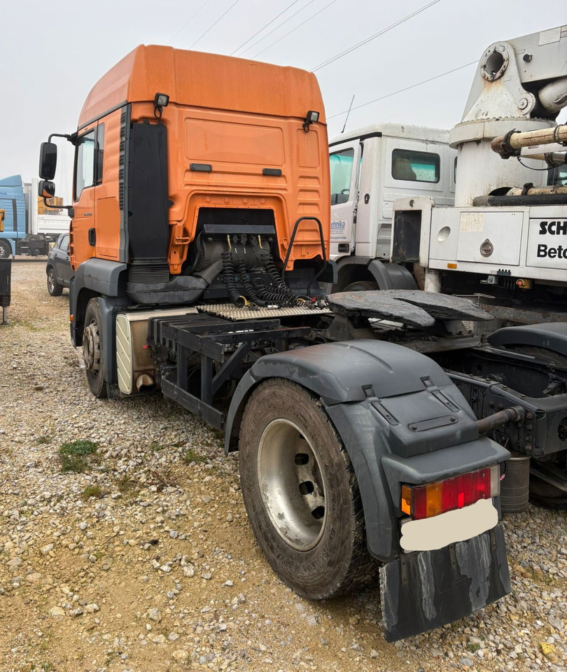 MAN TGA 18.430 4x2 tractor unit - new tyres - Тягач: фото 3 MAN TGA 18.430 4x2 tractor unit - new tyres - Тягач: фото 3