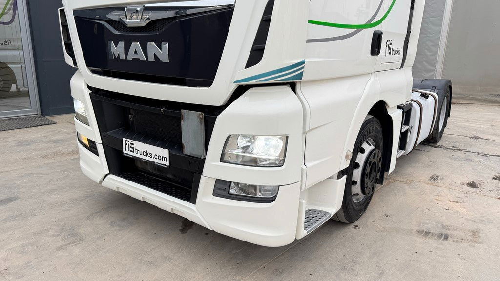 MAN TGX 18.480 4X2 schubodden hydr. + retarder - Тягач: фото 2 MAN TGX 18.480 4X2 schubodden hydr. + retarder - Тягач: фото 2