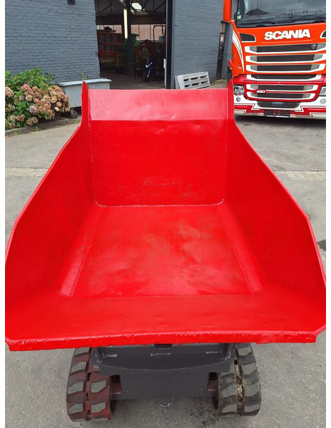 Yanmar C08 - Мини-самосвал: фото 5 Yanmar C08 - Мини-самосвал: фото 5