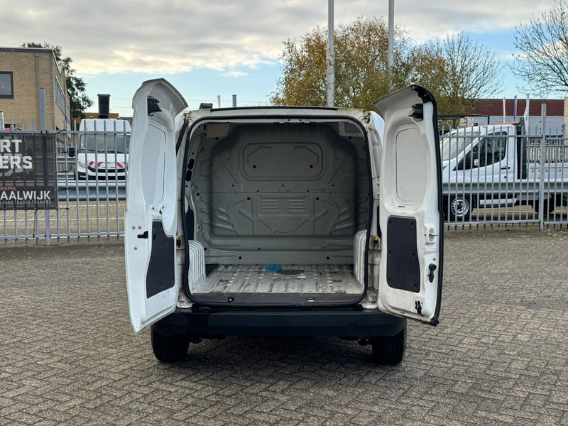 Citroën Nemo 1.4 HDI - Легковой фургон: фото 5 Citroën Nemo 1.4 HDI - Легковой фургон: фото 5