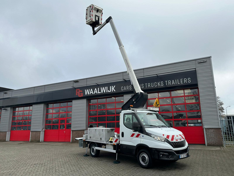 Iveco Daily 35S14 APK 29-08-2026, 4x gestempeld Km 65.025 - Фургон: фото 3 Iveco Daily 35S14 APK 29-08-2026, 4x gestempeld Km 65.025 - Фургон: фото 3