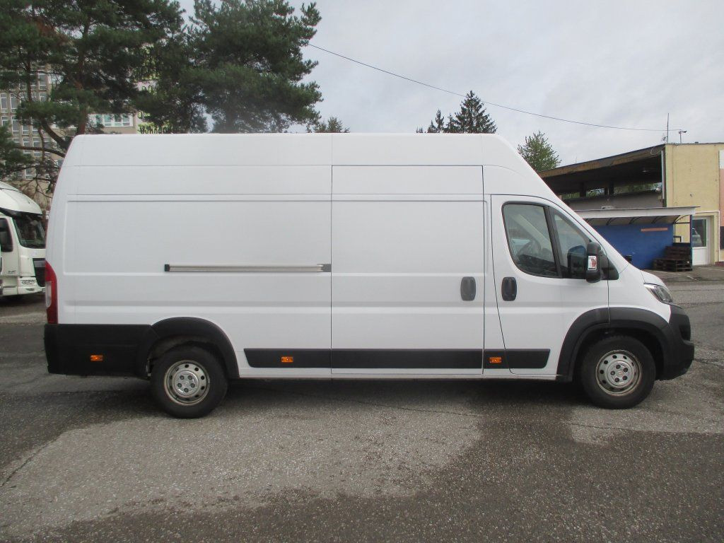 Citroën Jumper 2,2 , L4H3 - Легковой фургон: фото 4 Citroën Jumper 2,2 , L4H3 - Легковой фургон: фото 4