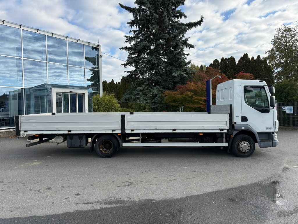 DAF LF45.220 EURO 5 - Грузовик бортовой/ Платформа: фото 4 DAF LF45.220 EURO 5 - Грузовик бортовой/ Платформа: фото 4
