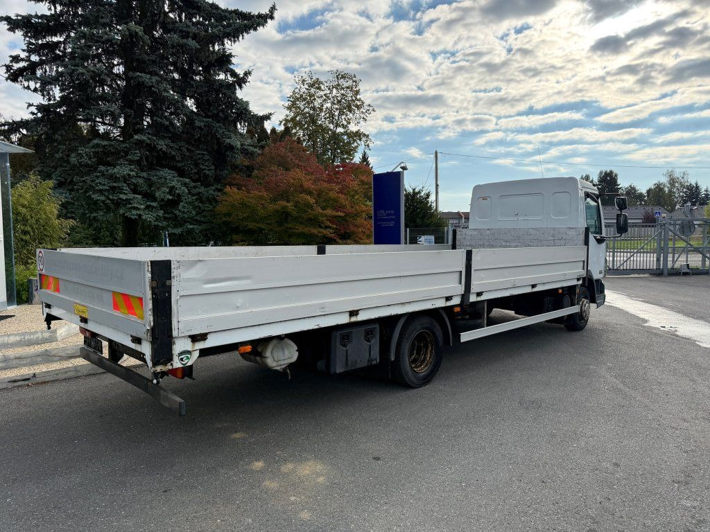 DAF LF45.220 EURO 5 - Грузовик бортовой/ Платформа: фото 5 DAF LF45.220 EURO 5 - Грузовик бортовой/ Платформа: фото 5