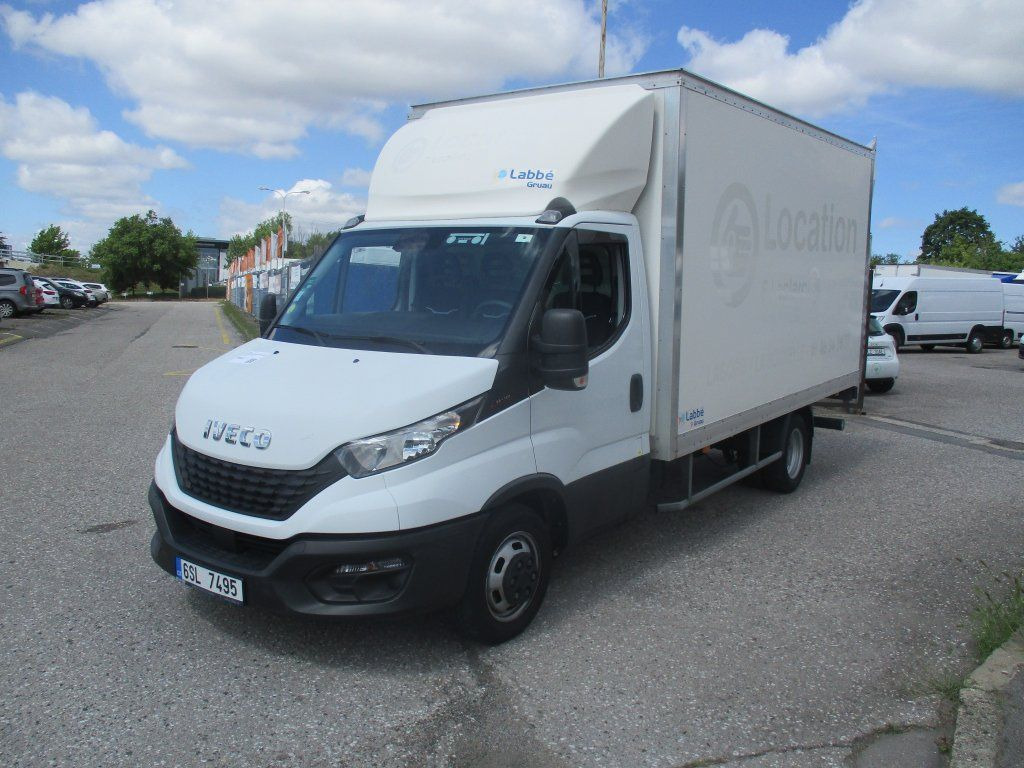 Iveco 35C16 Daily 3,0l - Фургон с закрытым кузовом: фото 1 Iveco 35C16 Daily 3,0l - Фургон с закрытым кузовом: фото 1