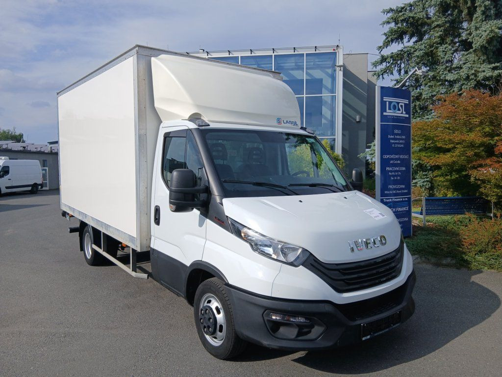Iveco 35C16 Daily 3,0l - Фургон с закрытым кузовом: фото 2 Iveco 35C16 Daily 3,0l - Фургон с закрытым кузовом: фото 2