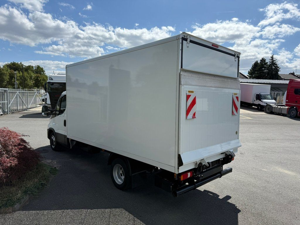 Iveco 35C16 Daily - Фургон с закрытым кузовом: фото 4 Iveco 35C16 Daily - Фургон с закрытым кузовом: фото 4