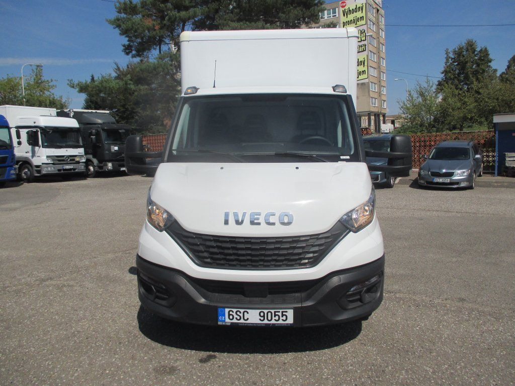 Iveco 35S16 Daily EURO 6 - Цельнометаллический фургон: фото 2 Iveco 35S16 Daily EURO 6 - Цельнометаллический фургон: фото 2