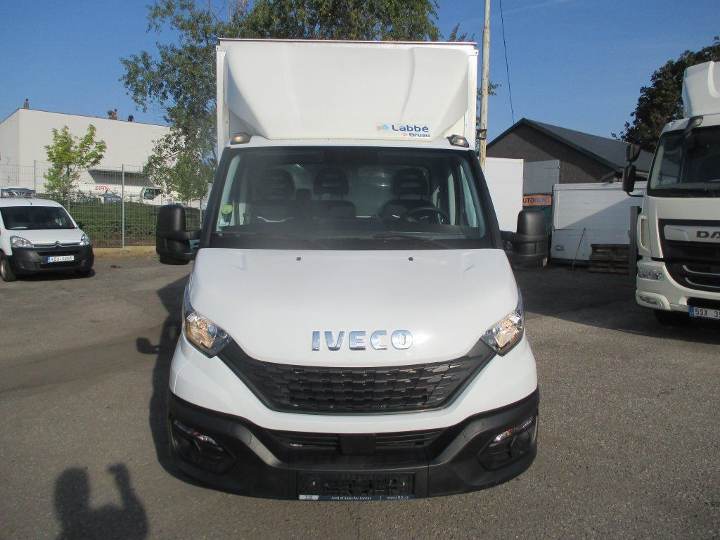 Iveco Daily 35C16 - Фургон с закрытым кузовом: фото 2 Iveco Daily 35C16 - Фургон с закрытым кузовом: фото 2