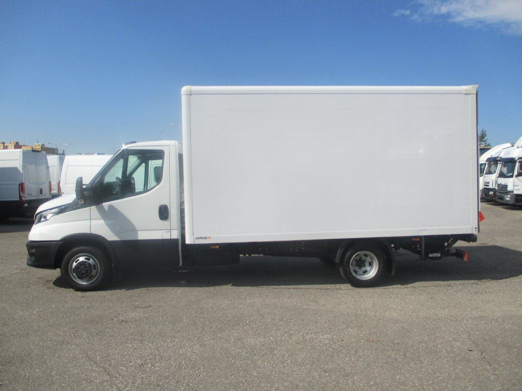 Iveco Daily 35C16 - Фургон с закрытым кузовом: фото 5 Iveco Daily 35C16 - Фургон с закрытым кузовом: фото 5