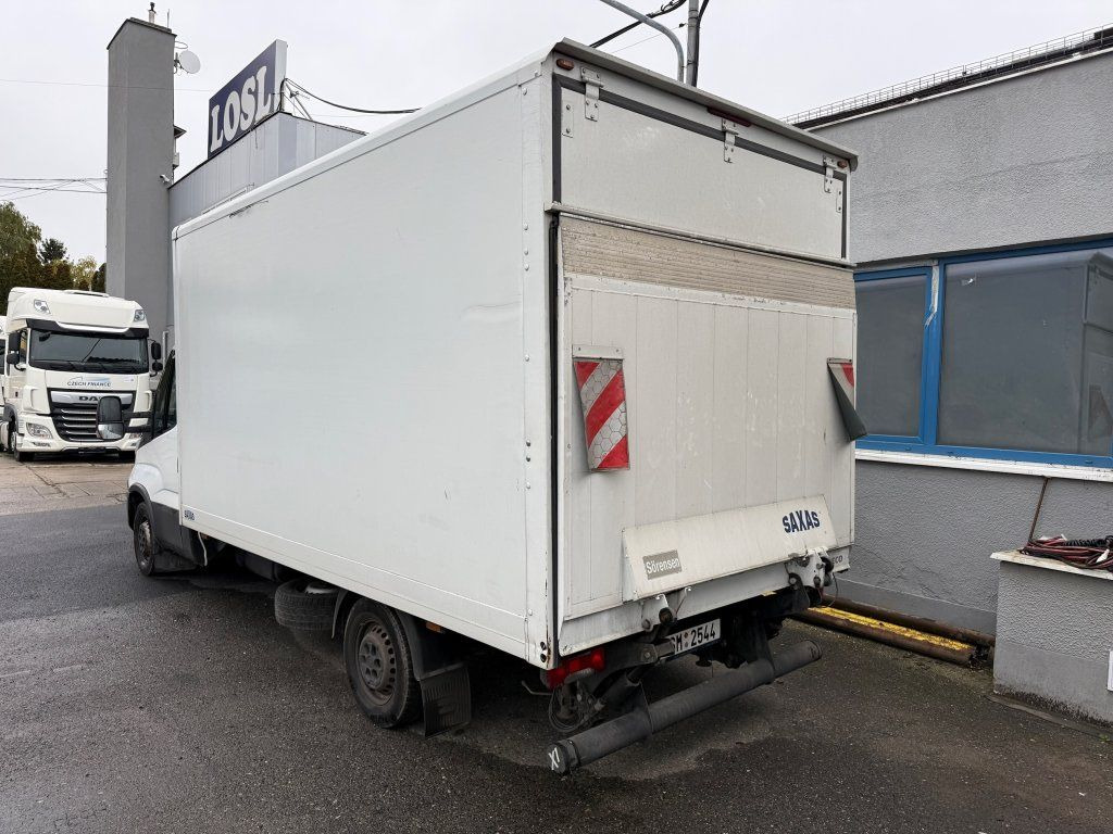 Iveco Daily 35S16 mit LBW ENGINE DEFECT - Фургон с закрытым кузовом: фото 4 Iveco Daily 35S16 mit LBW ENGINE DEFECT - Фургон с закрытым кузовом: фото 4