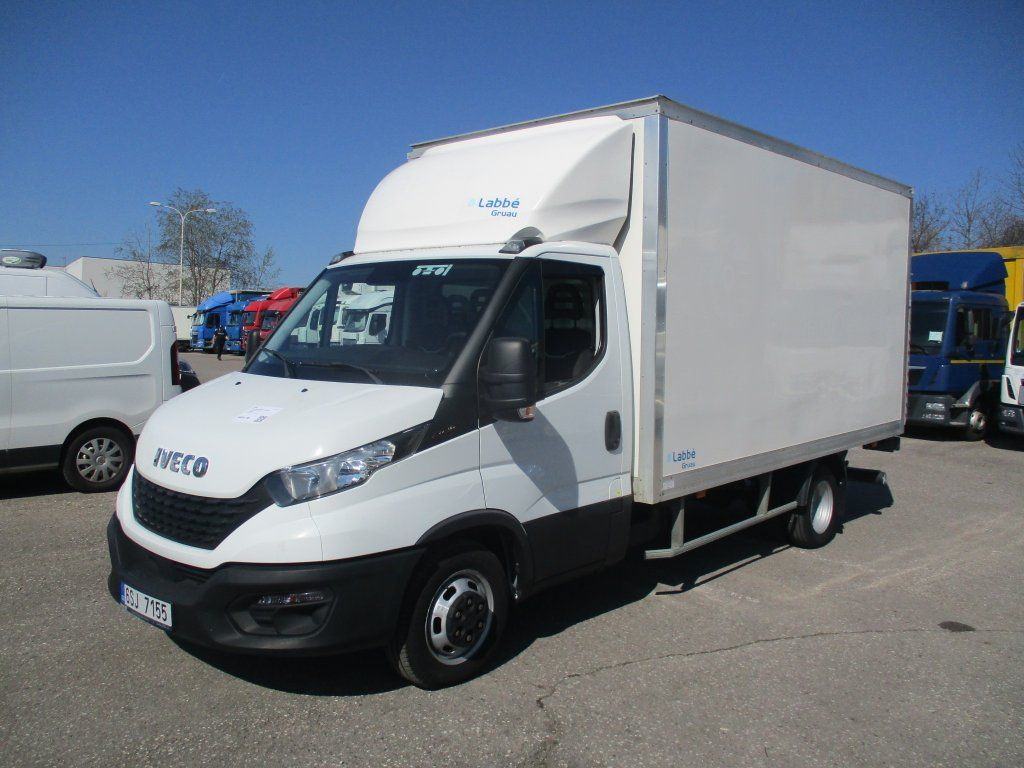 Iveco Daily 35c16 3.0l - Фургон с закрытым кузовом: фото 1 Iveco Daily 35c16 3.0l - Фургон с закрытым кузовом: фото 1