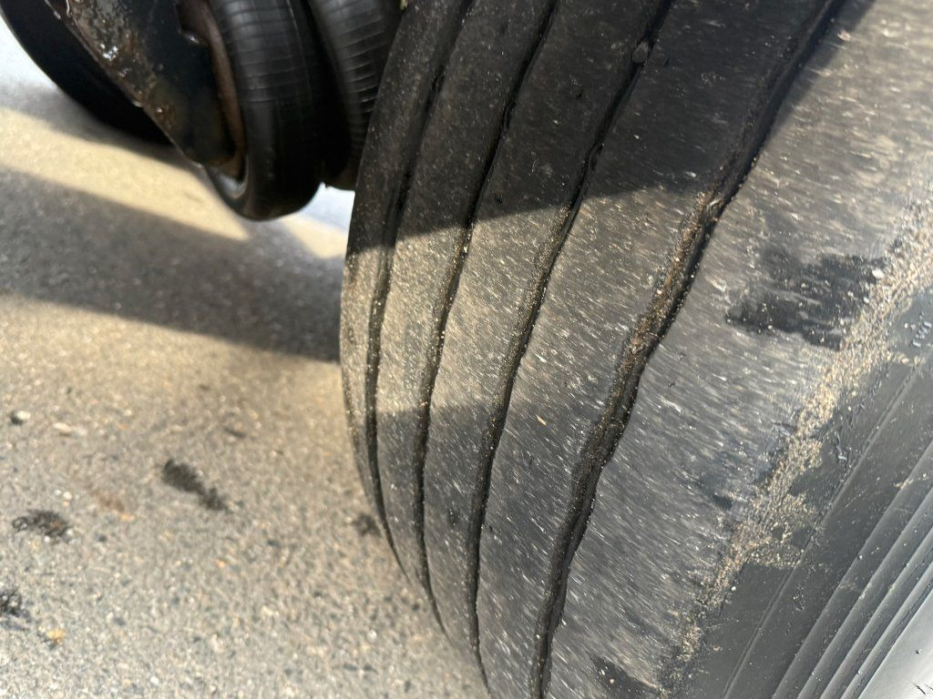 Тентованный полуприцеп Krone SD: фото 8