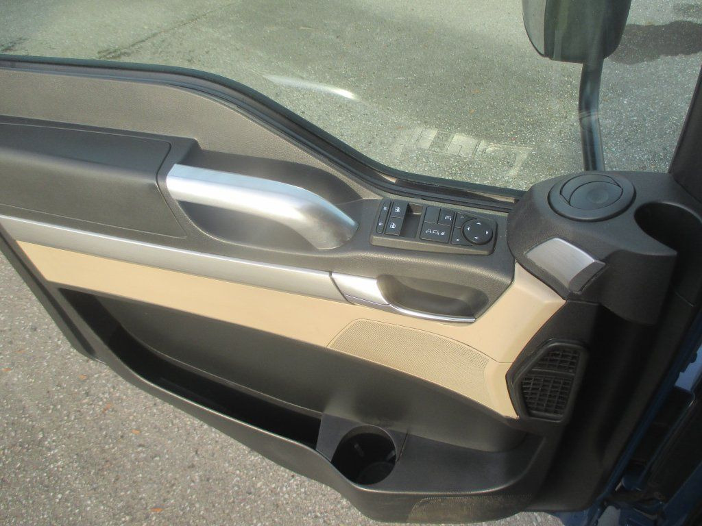 Тентованный грузовик MAN TGL 12.250: фото 10